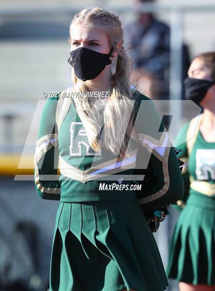 Thumbnail 2 in Royal vs Simi photogallery.