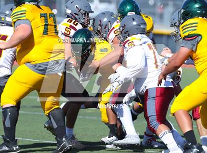 Thumbnail 2 in Royal vs Simi photogallery.