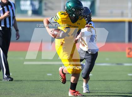 Thumbnail 1 in Royal vs Simi photogallery.