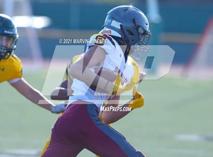 Thumbnail 3 in Royal vs Simi photogallery.