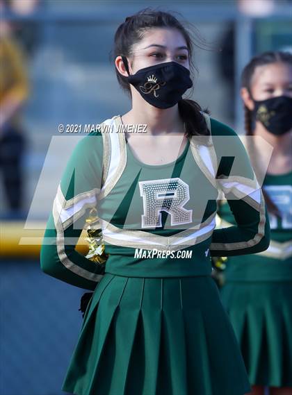 Thumbnail 1 in Royal vs Simi photogallery.