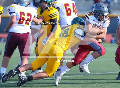 Thumbnail 3 in Royal vs Simi photogallery.