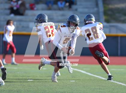 Thumbnail 1 in Royal vs Simi photogallery.