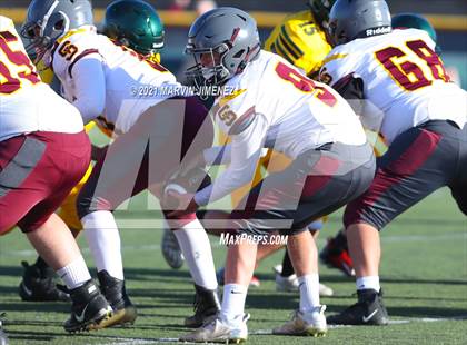 Thumbnail 2 in Royal vs Simi photogallery.