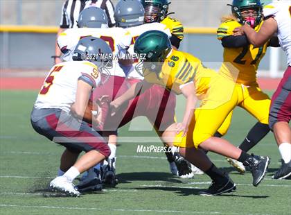 Thumbnail 2 in Royal vs Simi photogallery.