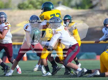 Thumbnail 3 in Royal vs Simi photogallery.