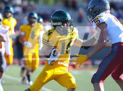 Thumbnail 2 in Royal vs Simi photogallery.