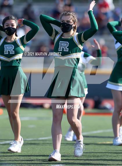 Thumbnail 3 in Royal vs Simi photogallery.