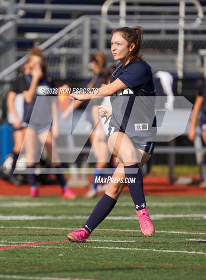 Thumbnail 2 in Plainedge vs Shoreham-Wading River (NYSPHSAA Class A Regional) photogallery.