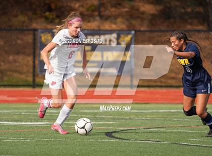 Thumbnail 3 in Plainedge vs Shoreham-Wading River (NYSPHSAA Class A Regional) photogallery.