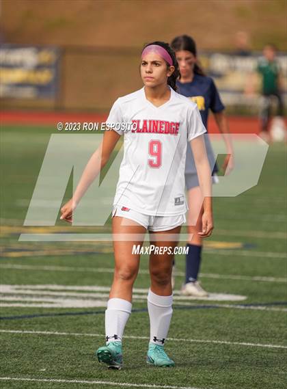 Thumbnail 1 in Plainedge vs Shoreham-Wading River (NYSPHSAA Class A Regional) photogallery.