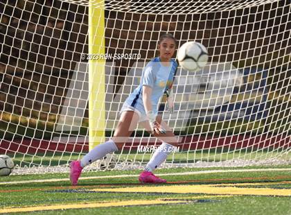 Thumbnail 1 in Plainedge vs Shoreham-Wading River (NYSPHSAA Class A Regional) photogallery.