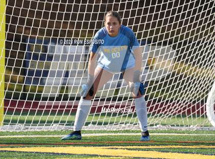 Thumbnail 2 in Plainedge vs Shoreham-Wading River (NYSPHSAA Class A Regional) photogallery.