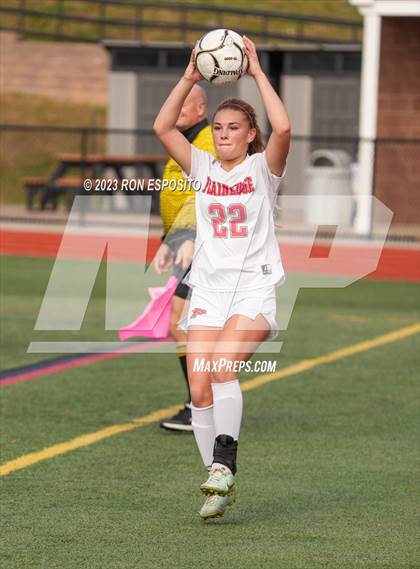 Thumbnail 1 in Plainedge vs Shoreham-Wading River (NYSPHSAA Class A Regional) photogallery.