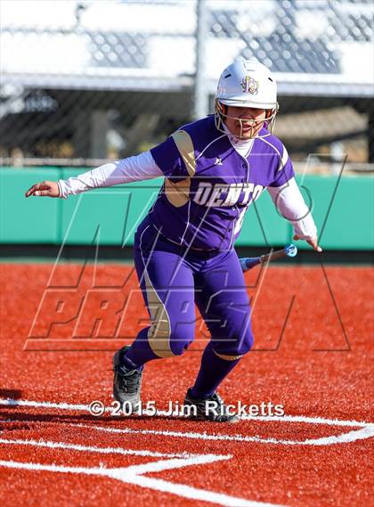 Thumbnail 1 in Argyle vs Denton (Argyle LCS Tournament) photogallery.