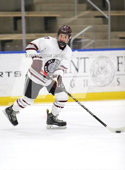 Thumbnail 2 in Niagara-Wheatfield vs  St. Joseph's Collegiate Institute photogallery.