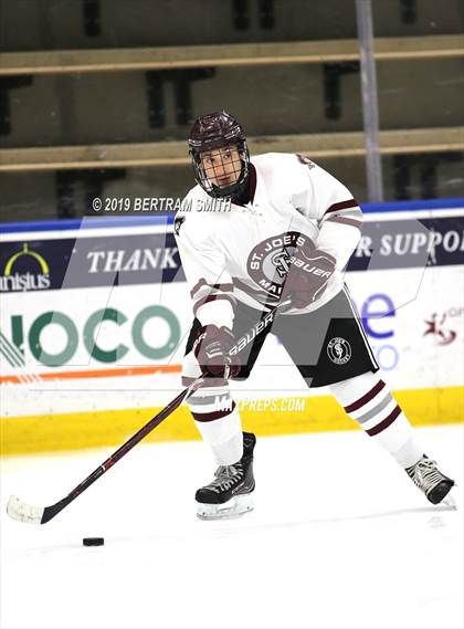 Thumbnail 3 in Niagara-Wheatfield vs  St. Joseph's Collegiate Institute photogallery.