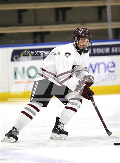 Thumbnail 2 in Niagara-Wheatfield vs  St. Joseph's Collegiate Institute photogallery.