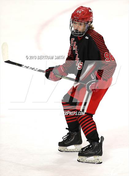 Thumbnail 1 in Niagara-Wheatfield vs  St. Joseph's Collegiate Institute photogallery.