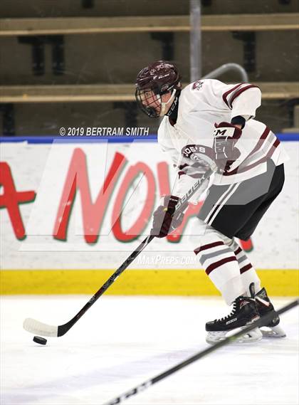 Thumbnail 2 in Niagara-Wheatfield vs  St. Joseph's Collegiate Institute photogallery.