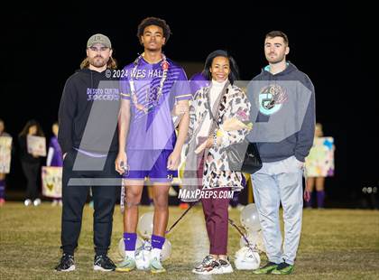 Thumbnail 1 in DeSoto Central (Senior Night) photogallery.