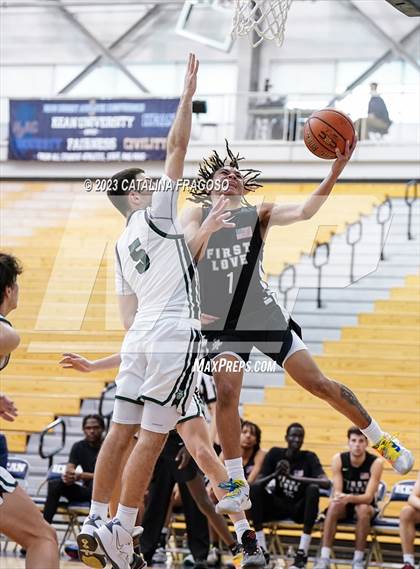 Thumbnail 3 in George School vs. First Love Christian Academy (Metro Classic) photogallery.