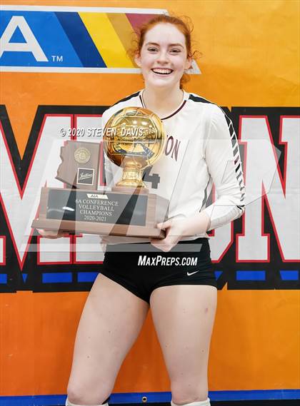 Thumbnail 2 in Hamilton vs. Perry (AIA 6A Final Awards) photogallery.