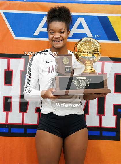 Thumbnail 2 in Hamilton vs. Perry (AIA 6A Final Awards) photogallery.