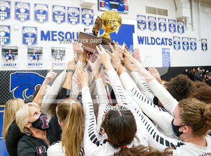 Thumbnail 3 in Hamilton vs. Perry (AIA 6A Final Awards) photogallery.