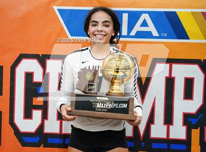Thumbnail 1 in Hamilton vs. Perry (AIA 6A Final Awards) photogallery.