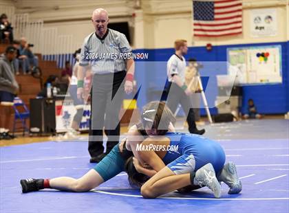 Thumbnail 2 in Stanton Classic photogallery.