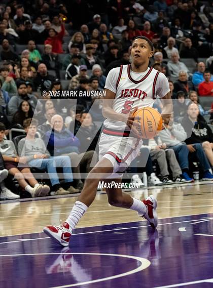 Thumbnail 2 in Chatsworth vs. Jesuit ( CIF Div. II Final) photogallery.