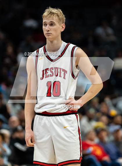 Thumbnail 1 in Chatsworth vs. Jesuit ( CIF Div. II Final) photogallery.