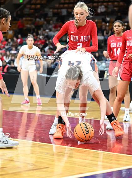 Thumbnail 2 in Legend vs. Regis Jesuit (CHSAA 6A Final Four) photogallery.