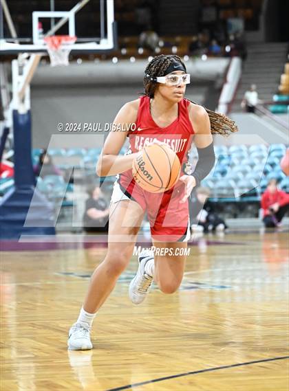 Thumbnail 2 in Legend vs. Regis Jesuit (CHSAA 6A Final Four) photogallery.
