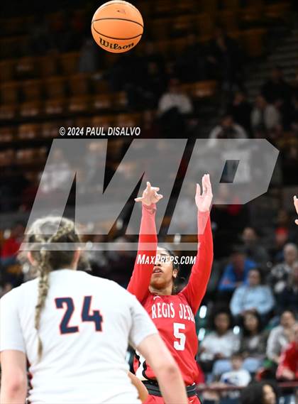 Thumbnail 3 in Legend vs. Regis Jesuit (CHSAA 6A Final Four) photogallery.
