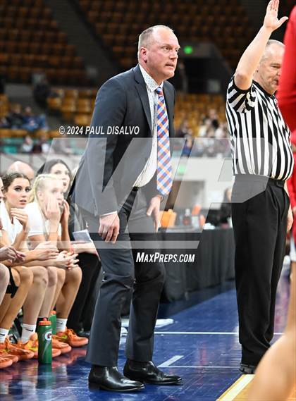 Thumbnail 2 in Legend vs. Regis Jesuit (CHSAA 6A Final Four) photogallery.