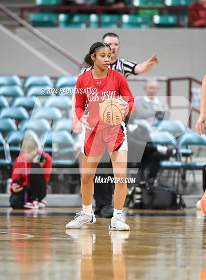Thumbnail 1 in Legend vs. Regis Jesuit (CHSAA 6A Final Four) photogallery.
