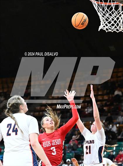 Thumbnail 1 in Legend vs. Regis Jesuit (CHSAA 6A Final Four) photogallery.