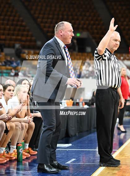 Thumbnail 2 in Legend vs. Regis Jesuit (CHSAA 6A Final Four) photogallery.
