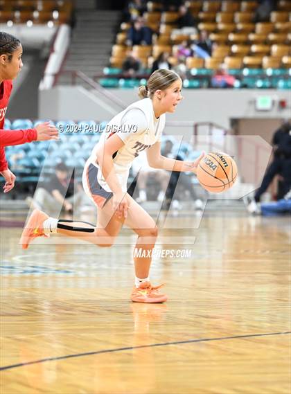 Thumbnail 2 in Legend vs. Regis Jesuit (CHSAA 6A Final Four) photogallery.