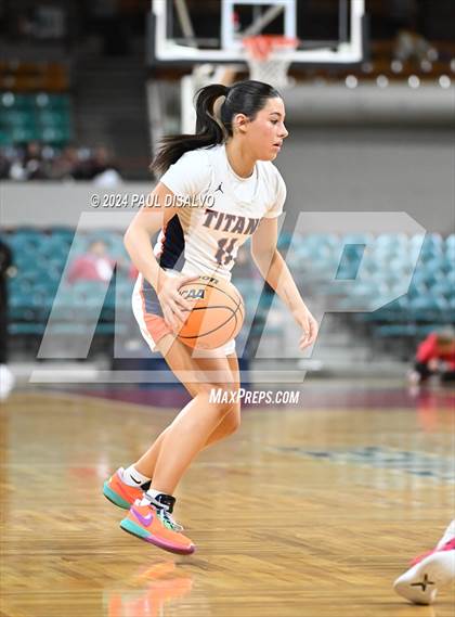 Thumbnail 2 in Legend vs. Regis Jesuit (CHSAA 6A Final Four) photogallery.