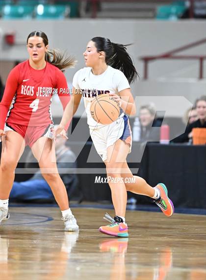 Thumbnail 2 in Legend vs. Regis Jesuit (CHSAA 6A Final Four) photogallery.