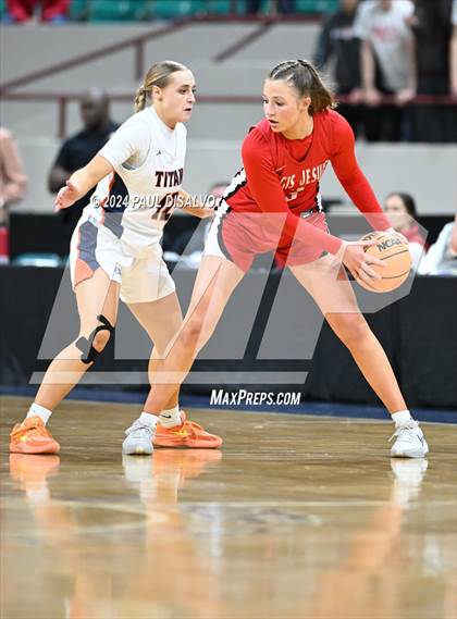 Thumbnail 2 in Legend vs. Regis Jesuit (CHSAA 6A Final Four) photogallery.