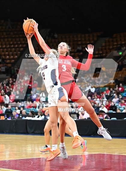 Thumbnail 1 in Legend vs. Regis Jesuit (CHSAA 6A Final Four) photogallery.