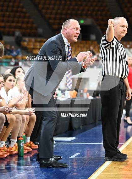 Thumbnail 1 in Legend vs. Regis Jesuit (CHSAA 6A Final Four) photogallery.