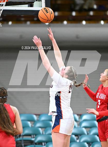 Thumbnail 2 in Legend vs. Regis Jesuit (CHSAA 6A Final Four) photogallery.