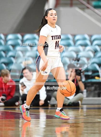 Thumbnail 3 in Legend vs. Regis Jesuit (CHSAA 6A Final Four) photogallery.