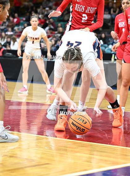 Thumbnail 3 in Legend vs. Regis Jesuit (CHSAA 6A Final Four) photogallery.
