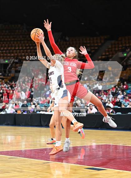 Thumbnail 2 in Legend vs. Regis Jesuit (CHSAA 6A Final Four) photogallery.